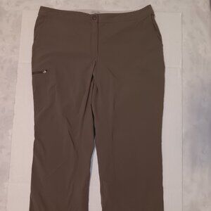 L.L.BEAN WOMEN'S WEATHERPROOF PANTS